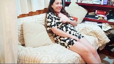 Maestra de historia le da una buena mamada al director de la escuela en la noche de fin de cursos, milf infiel real amateur