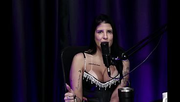 TEVE UM PROBLEMA DE AGRESSÃO COM IMIGRANTES ILEGAIS - LETÍCIA BRAGA (MOAI TV)