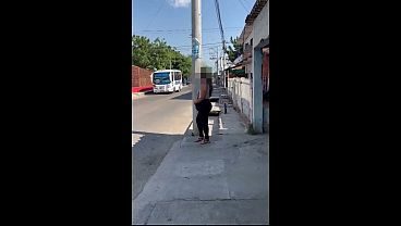 MILF Mexicana de Trasero Enorme Acepta Tener Sexo Anal con un Desconocido a Cambio de 25 Dolares