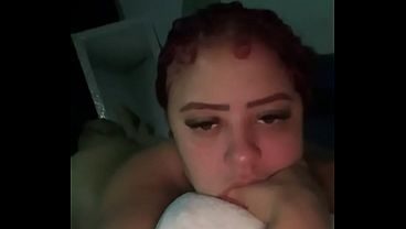 Fui de longe comer a gostosa Pamela sagaz e só porque eu demorei ela só deixou eu chupa a boceta grande o cu e os dois peitos grandes dela