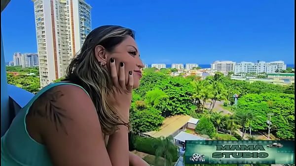 Mama Studio em Meu Amigo do Rio Não Perdeu Tempo, Veio Me Visitar Com Um Fogo