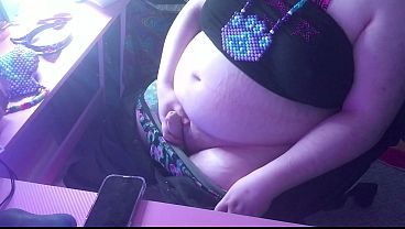 fat trans boy jerks off with his new prosthetic dicklet