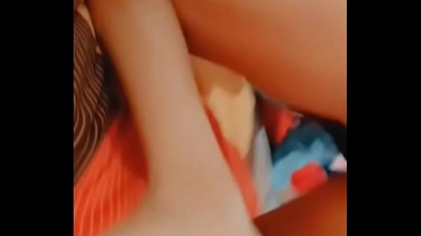 ESTOY BIEN CALIENTE EN MI CAMA ¿QUIERES VENIR A HACERME COMPAÑIA?