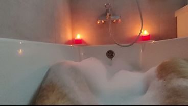 Foam Everywhere — My Relaxing Solo Bath Turns Intense