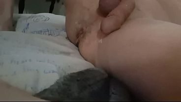 Fisting solo