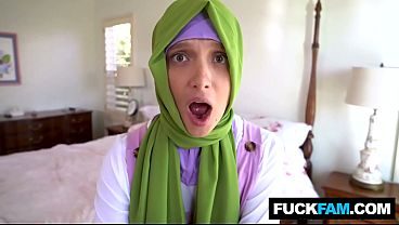Horny Hijabi's First DICK Experience Izzy Lush, Donnie Rock