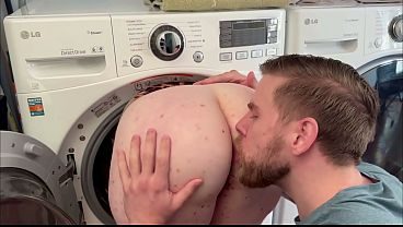Fucking My Pawg Stepmom STUCK in the Washing Machine - Steve Rickz, Bigbootyandbeast
