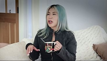 Big Ass Latina Playing Naked Uno and Twister on Tom Games Podcast