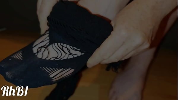 A little show in black lingerie