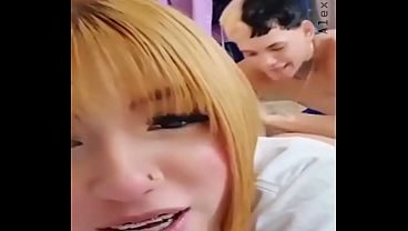 PScb Colegiala rubia se deja coger en vivo por su novio