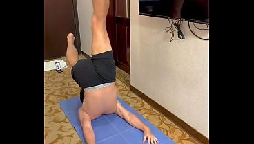 koreankowboi Gay Asian flexible twink does naked yoga
