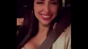 Peguei a Rainha Hotwife no Rolê: Encontro Foda com a Safada Gostosa Fudendo Gostoso e o Corno na Punheta