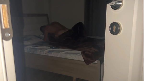 Real Sex at Home, Kissing & Passionate Hard Fucking Missionary!!