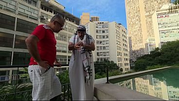 SHEIK Árabe veio para o Brasil em época de COPA DO MUNDO* ELE E SEU GUIA TURÍSTICO LEVARAM TORCEDORAS BRASILEIRAS QUE ESTAVAM NO HOTEL PARA O QUARTO E FODERAM ATÉ O CUZINHO DAS SAFADAS*COMPLETO NO RED