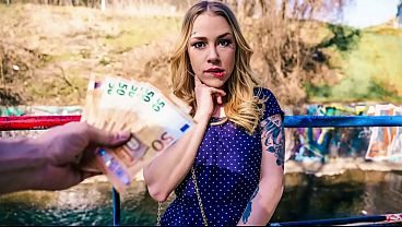 Blonde Hottie Takes Cash to Ditch Boyfriend for a Public Creampie