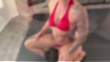 Taperedphysique vs Christian – Foot Domination Wrestling Match