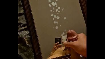 I love masturbating and cum