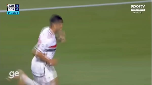 Welington rato cortando pra esquerda no jogo São Paulo x Corinthians (COPA DO BRASIL 2023)