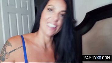 Tattooed stepmom Lilith Morningstar helps her stepson to focus well by sucking his cock