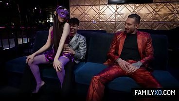 Just Don’t Tell Stepmom I’m a Stripper - Ronnie Violet