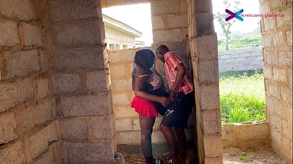 FREAKY QUICKIE WITH A LABOURER IN A BUILDING SITE.PLEASE SUBSCRIBE