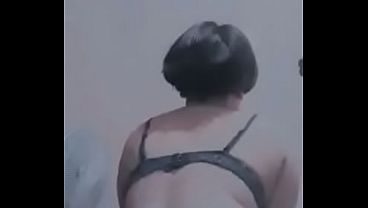 Mostrando mi culo