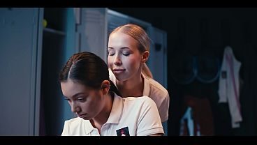 Ts Lesbian School Girls Creampie - Blonde vs Brunette Time Stop Freeze Porn