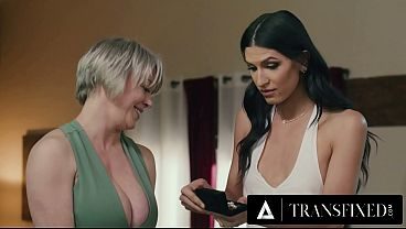 TRANSFIXED - Zariah Aura Gets Dancing Lesson From Milf Dee Williams Then Hard Trans Fuck