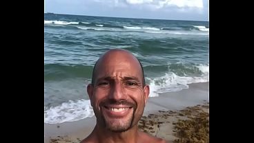 BEACH DAY