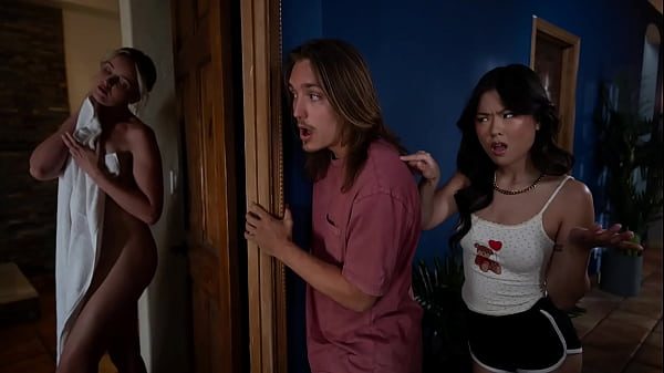 Tiny ABG Step Sis Catches Me Perving On Stepmom And Thinks Its Hot