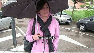 Esclusivo - Per 2000€ MILF italiana tradisce il marito con uno sconosciuto - English subtitles