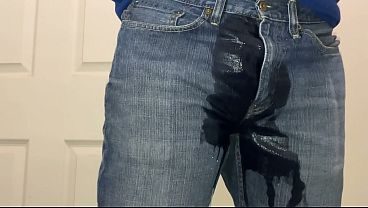 Gush in Levi’s