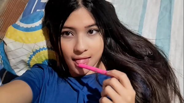 COLOMBIANA SE TOCA CON SU MEJOR AMIGO