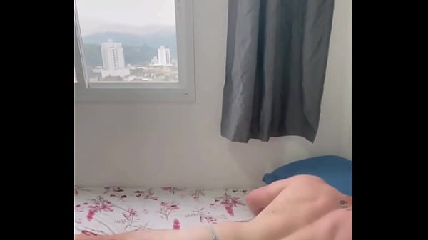 Gosta de macho de calcinha?