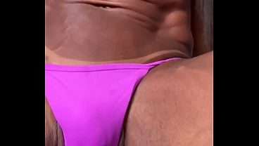 Gracyanne sensualizando