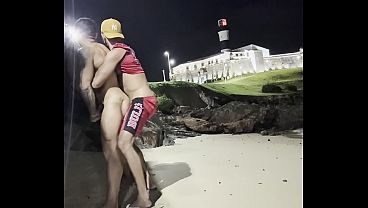 macetei o macho no farol da barra