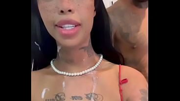 NOVINHA SAFADA FEZ AS DUAS ROLAS DE TRAMPOLIM