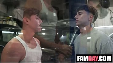Mechanic Did His ANAL OIL CHANGE Instead Angel Elias, Internet Papi