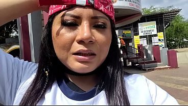 IS SHE FROM ENGLAND?! SHE SEDUCES A WORKER AT THE WORLD CUP AND THEY GO TO AN APARTMENT TO HAVE SEX