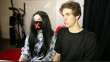 18-year-old gamer girl fucks after our first date on stream