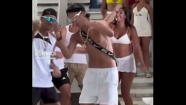 Dancinhas no XVídeos