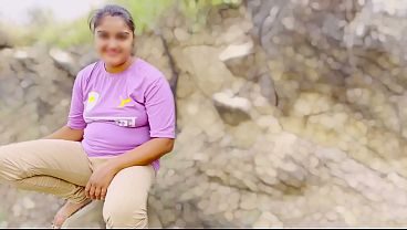 Cute school gril fuck her tight pussy in jungle outdoor xxx video, viral mms