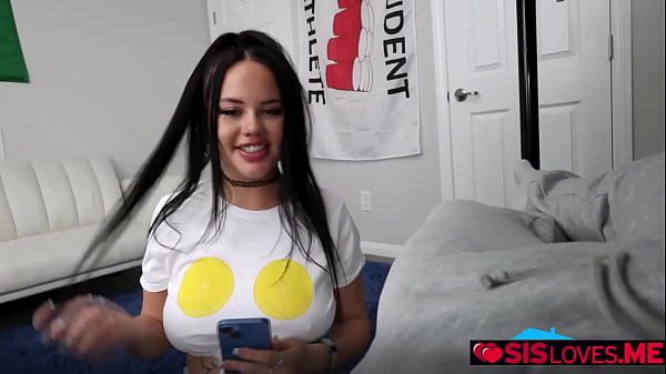 Madalina Moon takes more photos of Joshuas dick and even puts it in her mouth with the weirdest excuses