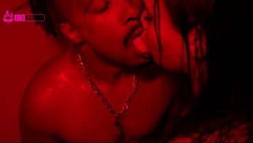 Free Sex in the shower with big black cok
