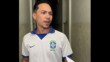 passivo afeminado da bunda grande seduz entregadores cafuçu pra tomar leitada