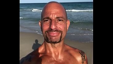 BEACH DAY