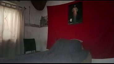 INIMAGINABLE!!! - Dice ser la REENCARNACIÓN del CHE GUEVARA y 2 SERES del más allá se lo FOLLAN - Miki y Arwen
