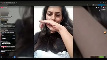 Cute  Taniya Face Show