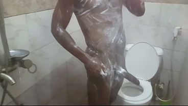 My friends wife saw me bathing and decided to have a taste of what she saw