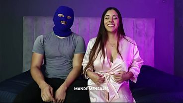 Mi esposa da una rusa con sus tetas nuevas a single vergon